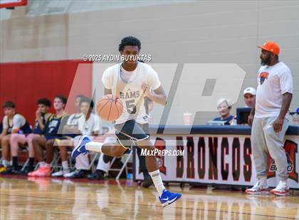 Thumbnail 2 in McKinney vs Berkner (Bronco Shootout) photogallery.