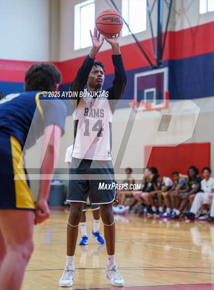 Thumbnail 2 in McKinney vs Berkner (Bronco Shootout) photogallery.