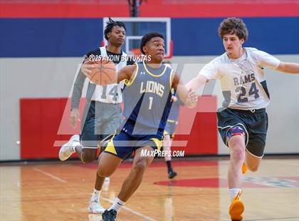 Thumbnail 3 in McKinney vs Berkner (Bronco Shootout) photogallery.