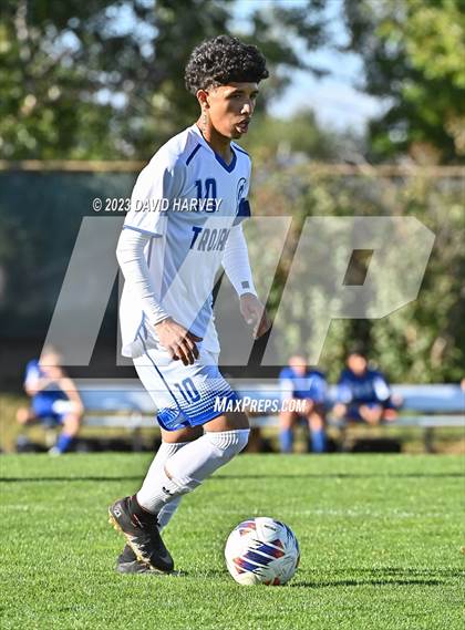 Thumbnail 3 in Thornton vs Alameda photogallery.