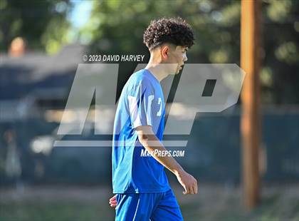 Thumbnail 2 in Thornton vs Alameda photogallery.