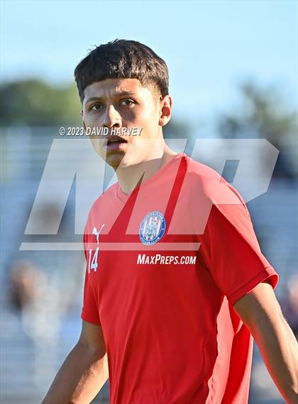 Thumbnail 2 in Thornton vs Alameda photogallery.