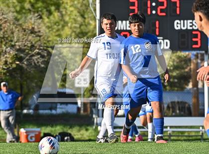 Thumbnail 1 in Thornton vs Alameda photogallery.