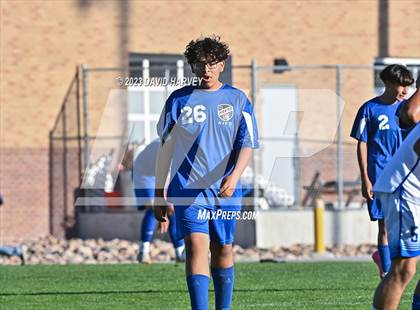 Thumbnail 2 in Thornton vs Alameda photogallery.