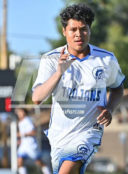 Thumbnail 2 in Thornton vs Alameda photogallery.