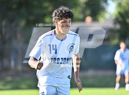 Thumbnail 3 in Thornton vs Alameda photogallery.