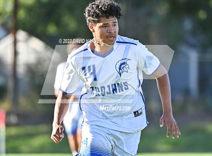 Thumbnail 1 in Thornton vs Alameda photogallery.