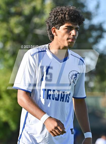 Thumbnail 3 in Thornton vs Alameda photogallery.