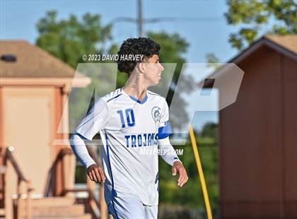 Thumbnail 3 in Thornton vs Alameda photogallery.