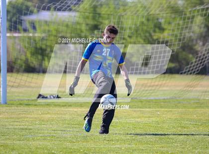 Thumbnail 1 in Gregori @ Enochs photogallery.
