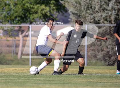 Thumbnail 2 in Gregori @ Enochs photogallery.