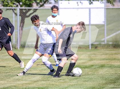 Thumbnail 2 in Gregori @ Enochs photogallery.
