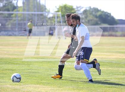 Thumbnail 2 in Gregori @ Enochs photogallery.