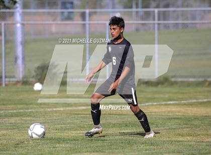 Thumbnail 3 in Gregori @ Enochs photogallery.