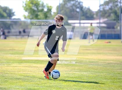 Thumbnail 3 in Gregori @ Enochs photogallery.