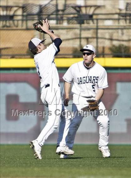 Thumbnail 2 in Plano West vs. Flower Mound photogallery.