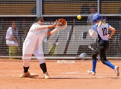 Thumbnail 3 in Clark vs Moapa Valley (NIAA 3A Southern Round 1) photogallery.