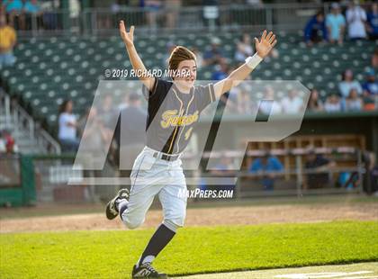 Thumbnail 2 in Hollis-Brookline vs. Bow (NHIAA D2 Final) photogallery.