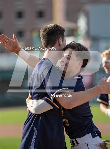 Thumbnail 2 in Hollis-Brookline vs. Bow (NHIAA D2 Final) photogallery.