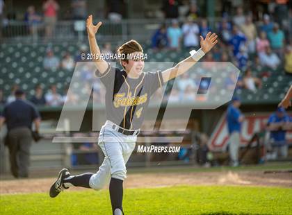 Thumbnail 1 in Hollis-Brookline vs. Bow (NHIAA D2 Final) photogallery.