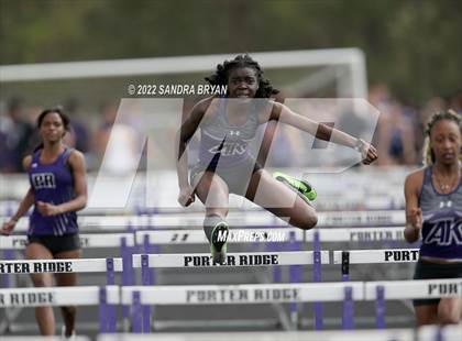 Thumbnail 1 in Porter Ridge Track Meet photogallery.