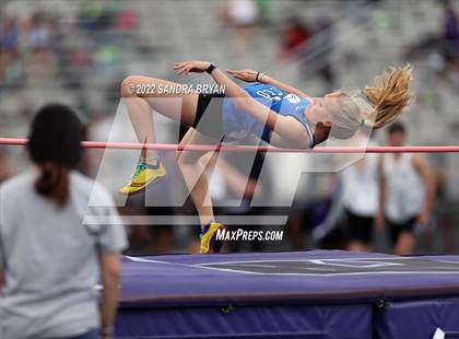 Thumbnail 2 in Porter Ridge Track Meet photogallery.