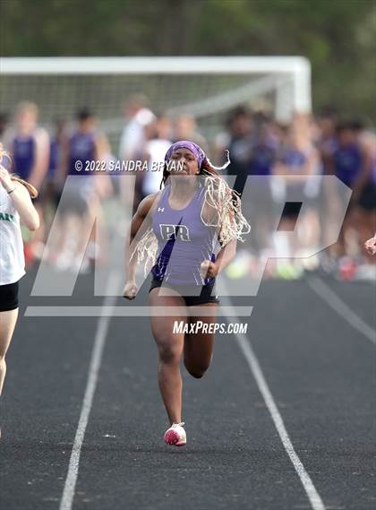 Thumbnail 2 in Porter Ridge Track Meet photogallery.