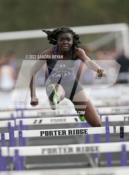 Thumbnail 3 in Porter Ridge Track Meet photogallery.