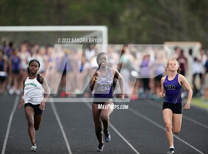 Thumbnail 1 in Porter Ridge Track Meet photogallery.