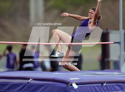 Thumbnail 1 in Porter Ridge Track Meet photogallery.
