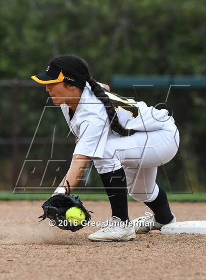 Thumbnail 3 in San Marin vs. Bishop O'Dowd (CIF NCS D3 Final) photogallery.