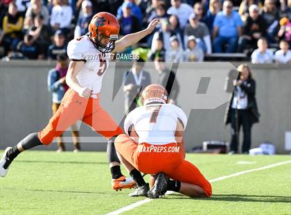 Thumbnail 1 in Palmer Ridge vs. Erie (CHSAA 3A Championship) photogallery.