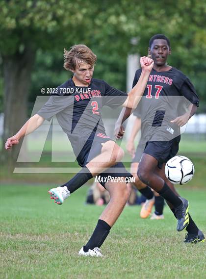 Thumbnail 3 in Coginchaug Regional @ Cromwell photogallery.