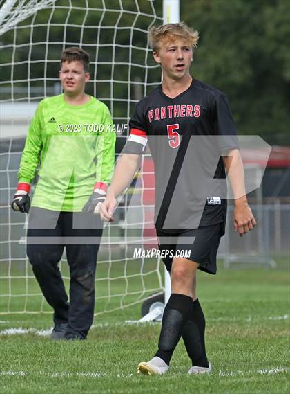 Thumbnail 1 in Coginchaug Regional @ Cromwell photogallery.