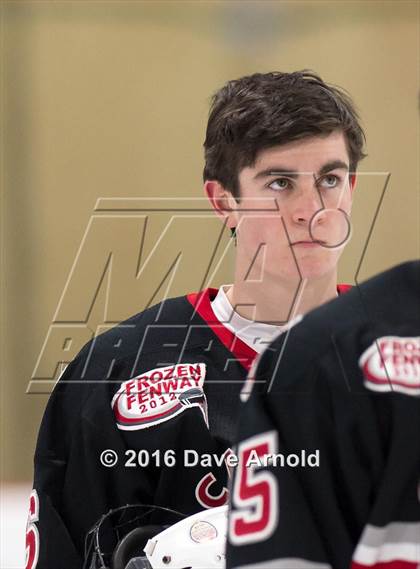 Thumbnail 2 in Catholic Memorial vs St. John's Prep photogallery.