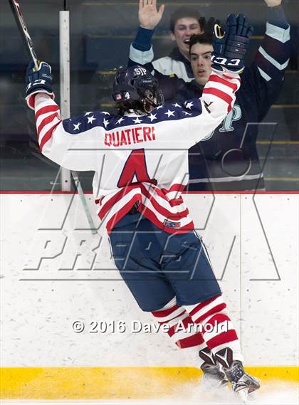 Thumbnail 1 in Catholic Memorial vs St. John's Prep photogallery.