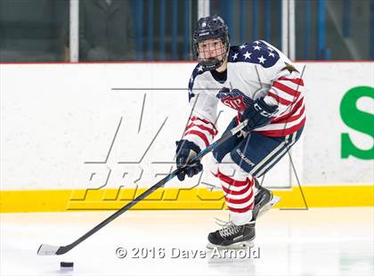 Thumbnail 2 in Catholic Memorial vs St. John's Prep photogallery.
