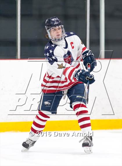 Thumbnail 1 in Catholic Memorial vs St. John's Prep photogallery.