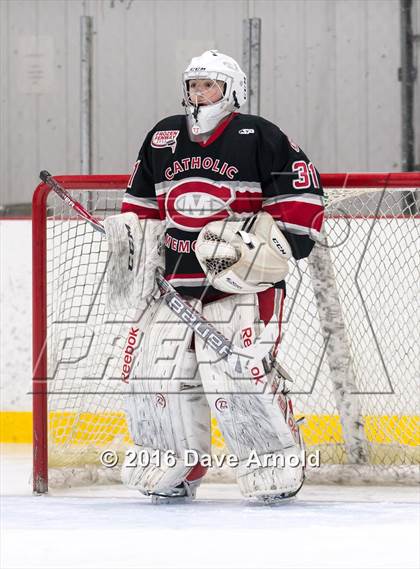 Thumbnail 2 in Catholic Memorial vs St. John's Prep photogallery.