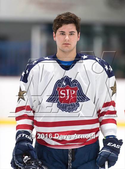 Thumbnail 2 in Catholic Memorial vs St. John's Prep photogallery.