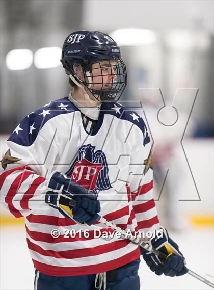 Thumbnail 1 in Catholic Memorial vs St. John's Prep photogallery.