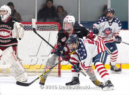 Thumbnail 3 in Catholic Memorial vs St. John's Prep photogallery.