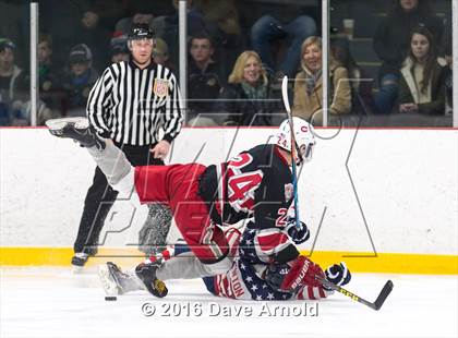 Thumbnail 2 in Catholic Memorial vs St. John's Prep photogallery.