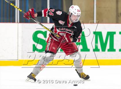 Thumbnail 2 in Catholic Memorial vs St. John's Prep photogallery.