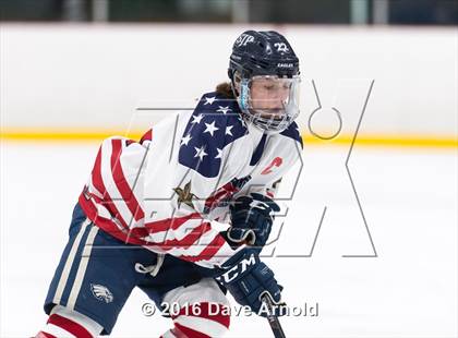 Thumbnail 2 in Catholic Memorial vs St. John's Prep photogallery.