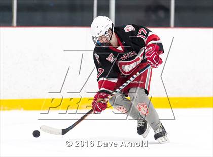 Thumbnail 3 in Catholic Memorial vs St. John's Prep photogallery.