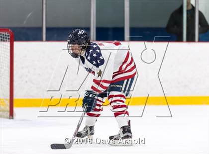 Thumbnail 2 in Catholic Memorial vs St. John's Prep photogallery.