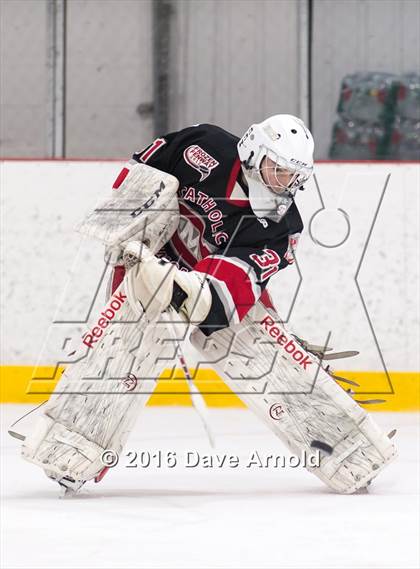 Thumbnail 3 in Catholic Memorial vs St. John's Prep photogallery.
