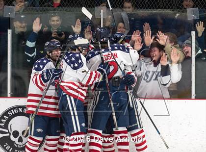 Thumbnail 1 in Catholic Memorial vs St. John's Prep photogallery.