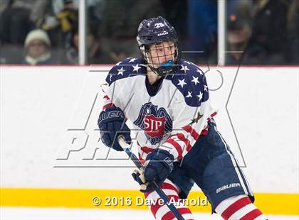 Thumbnail 3 in Catholic Memorial vs St. John's Prep photogallery.